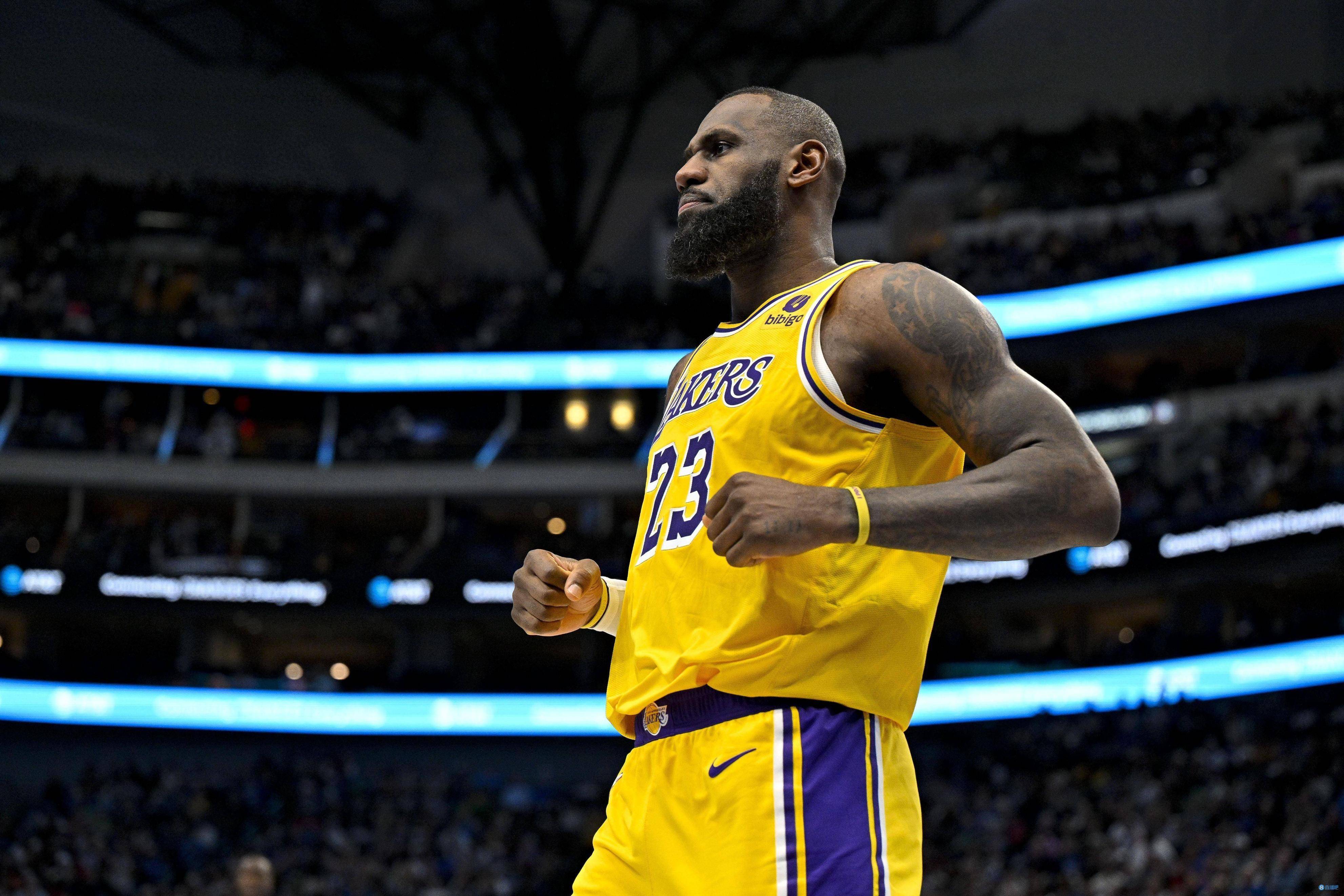 开元体育平台-包含里程碑夜！洛杉矶湖人单刀错失；欧篮联关键时刻刷纪录；信心回归；身体对抗强度拉满的词条